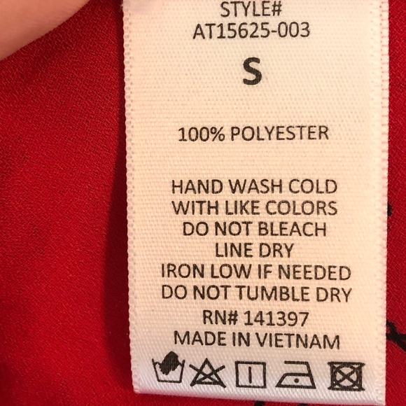 SOLD!!!!!! Astr The Label Gorgeous Black and Red V-Neck Flouncy Peplum Top sz M - Picture 8 of 9